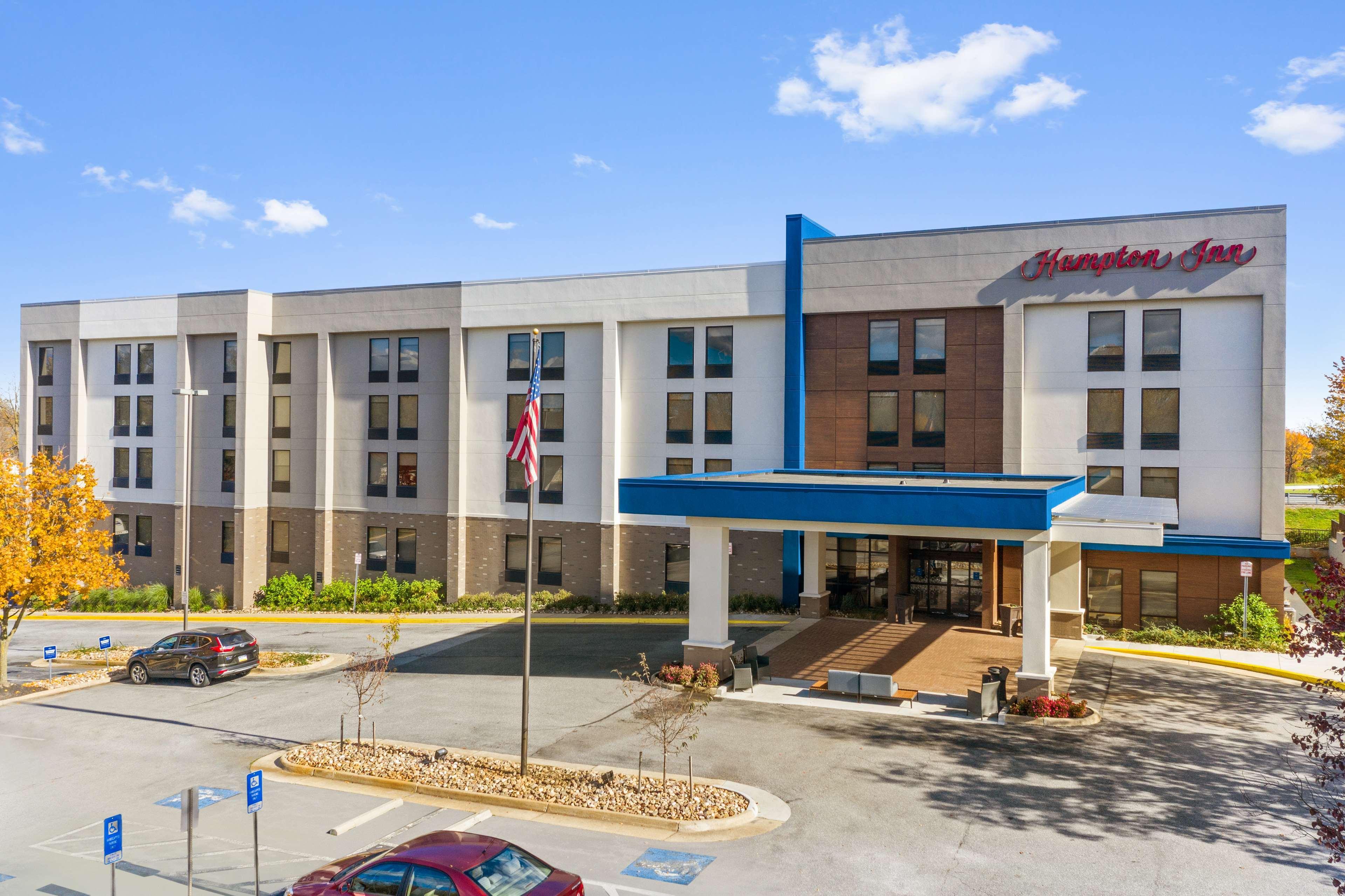 Hampton Inn Уинчестер Экстерьер фото