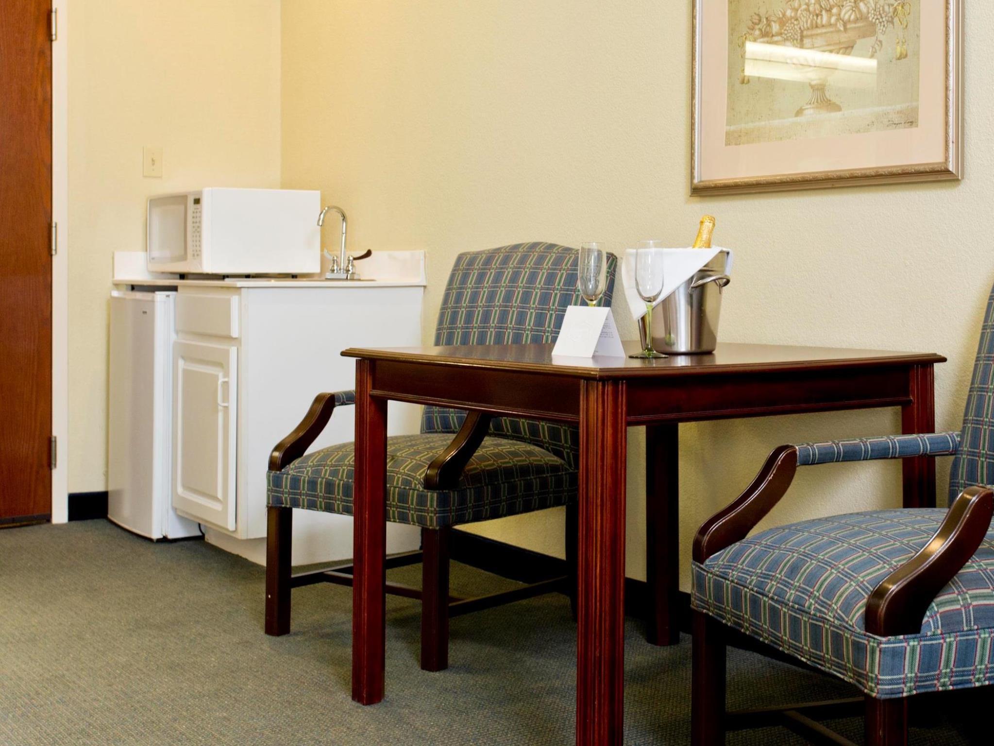 Hampton Inn Уинчестер Экстерьер фото